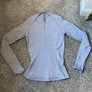 Lululemon gray print long sleeve top